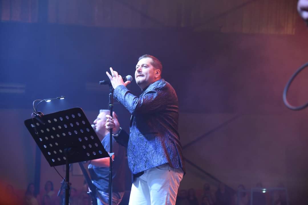 Aco Pejović održao koncert u Mladenovcu (video)
