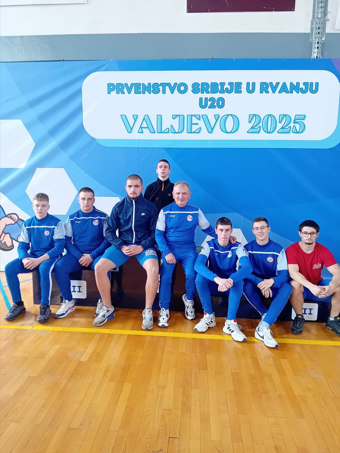 Rvanje:Mladenovčani bez medalja u Valjevu