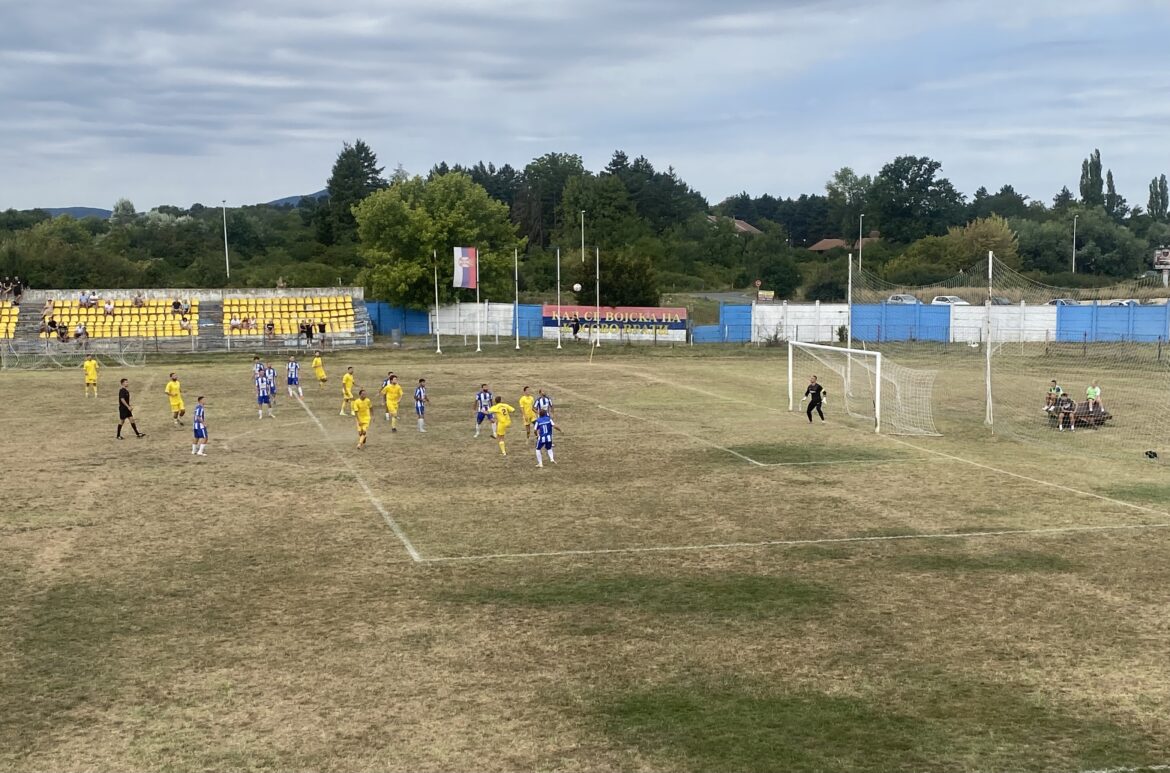 Prva beogradska liga: Kršljani na Seltersu, Omladinac gostuje Minelu 1956