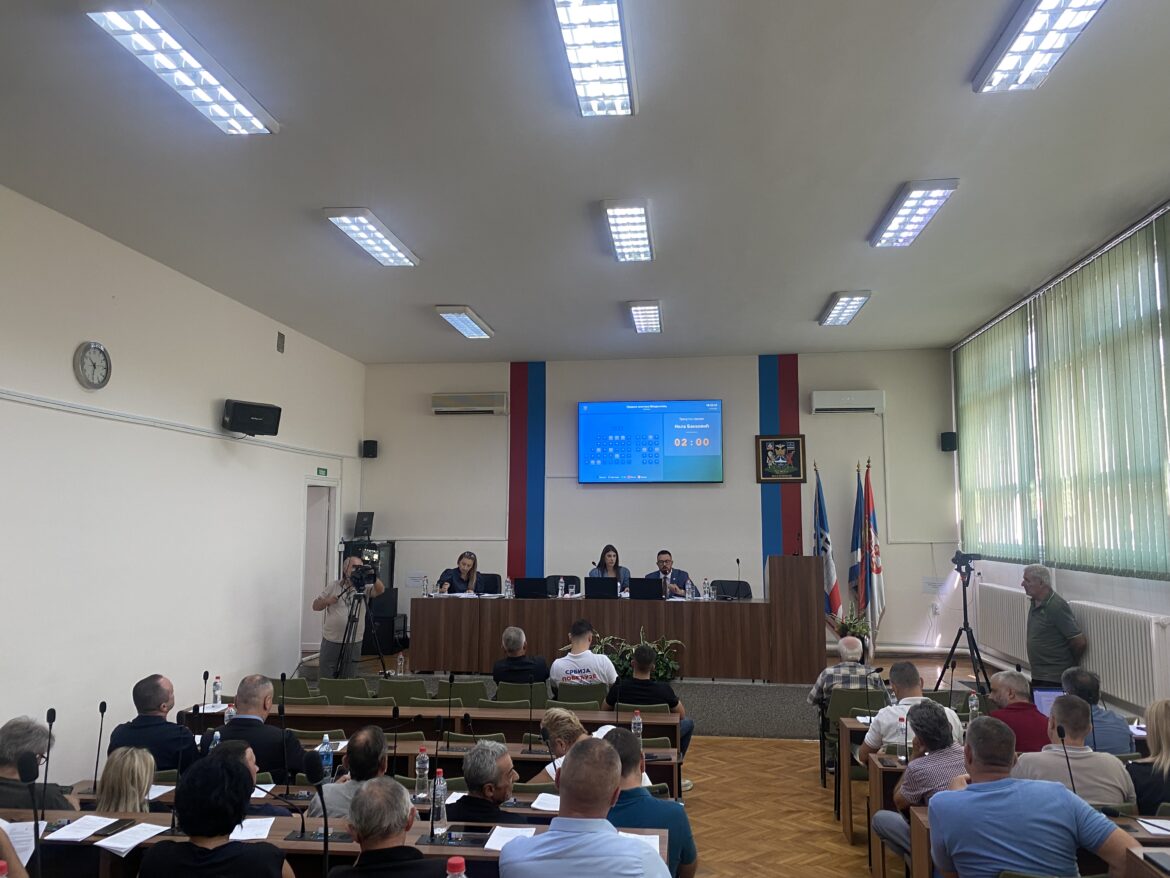 Održana sednica Skupštine GO Mladenovac (video)